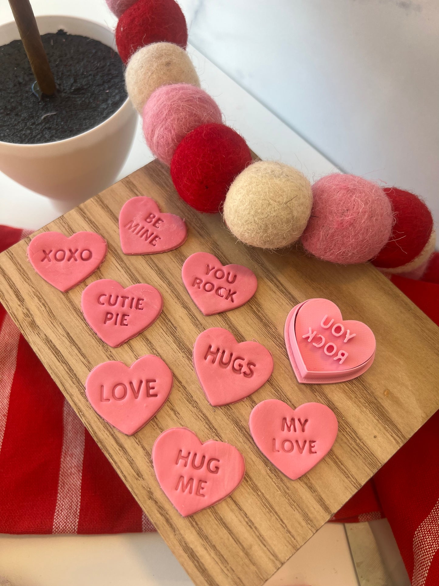 1" Conversation hearts set Stamp/Cutter