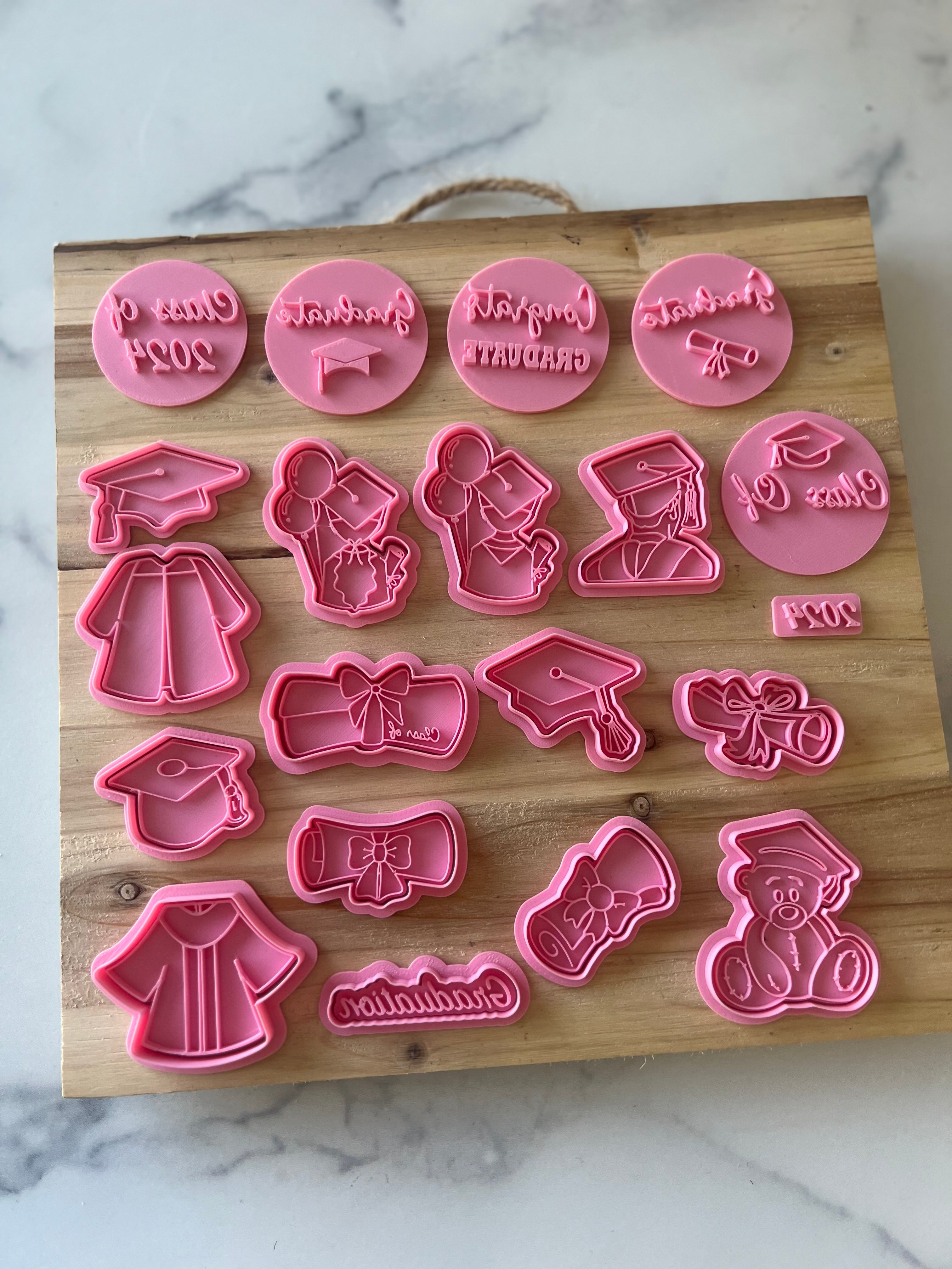 Graduation set cutter/embosser – Chocolate Hustler