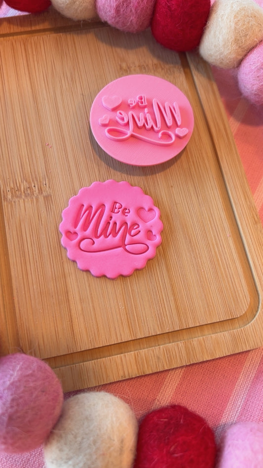 Be mine #3 iRound Stamp 2026