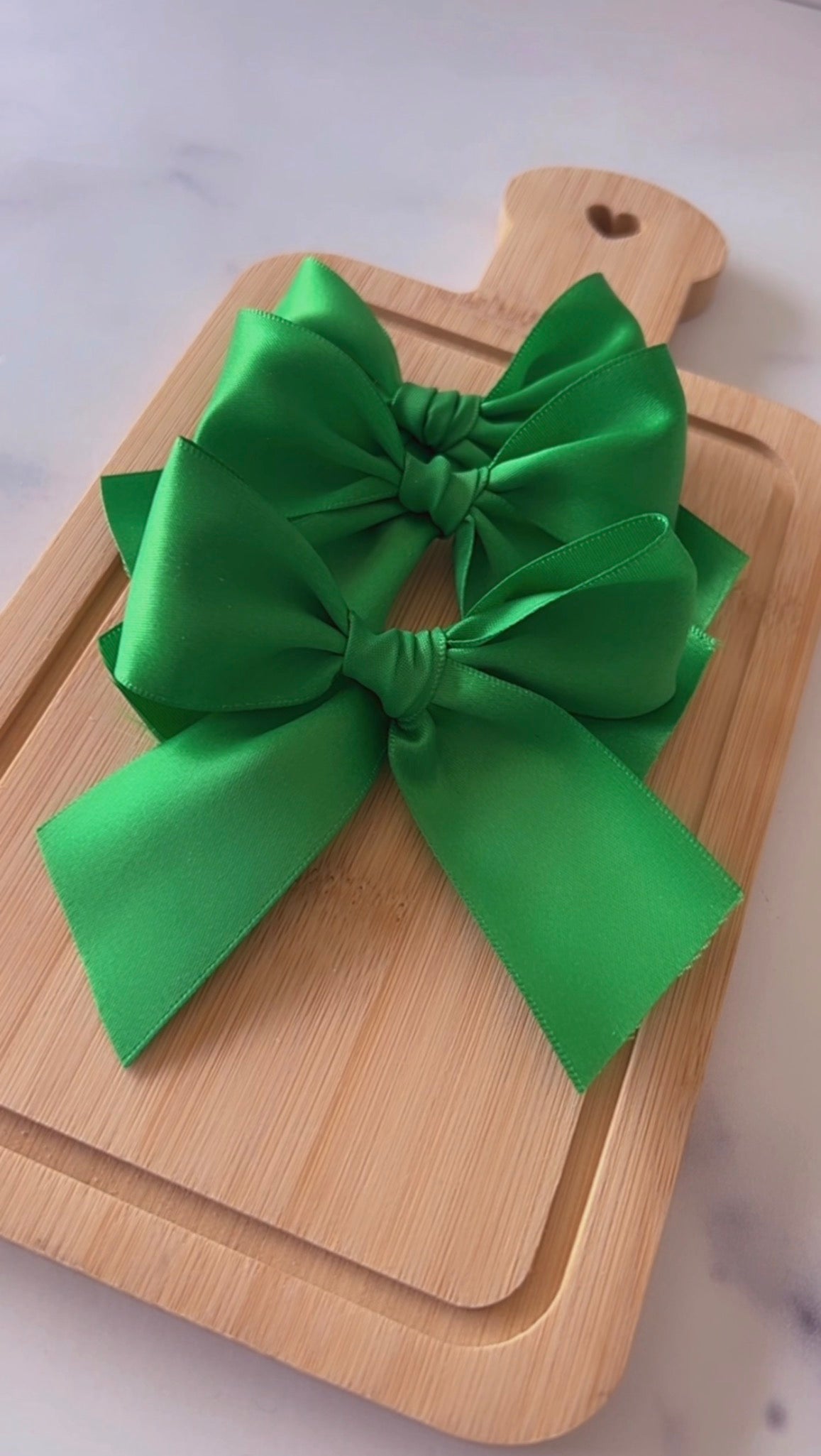 Green  Satin Bows