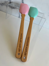 Load image into Gallery viewer, Wooden Handle Silicone Spatula
